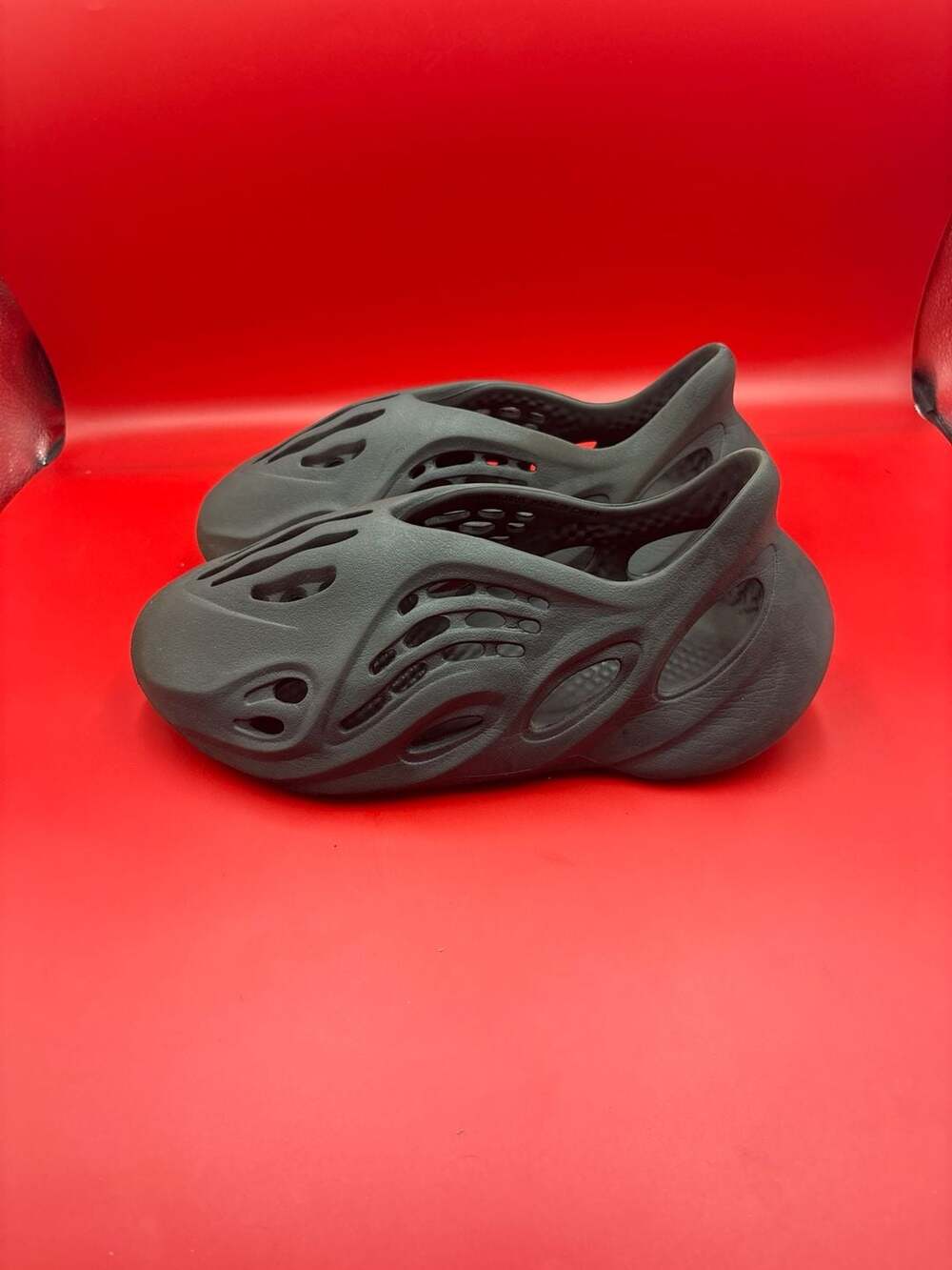 Adidas Yeezy Foam RNNR Onyx